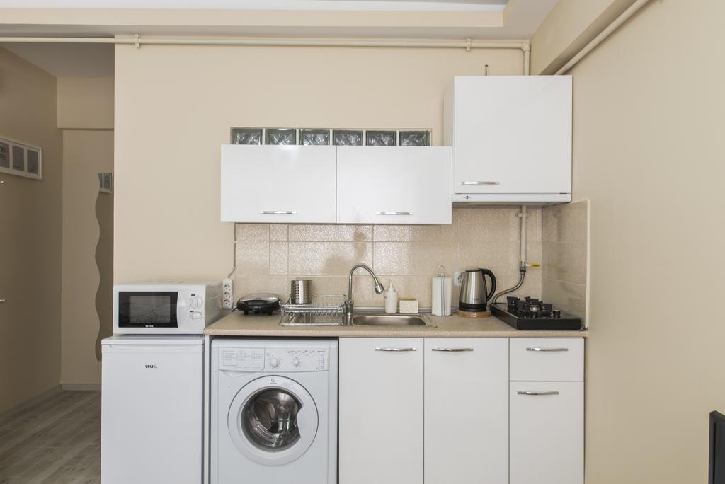 Ferienwohnung White Rose Apart Istanbul Zimmer foto