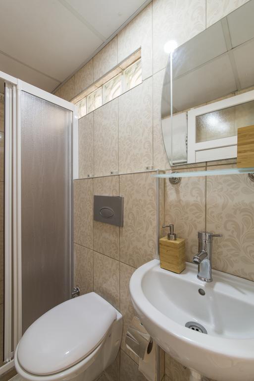 Ferienwohnung White Rose Apart Istanbul Zimmer foto